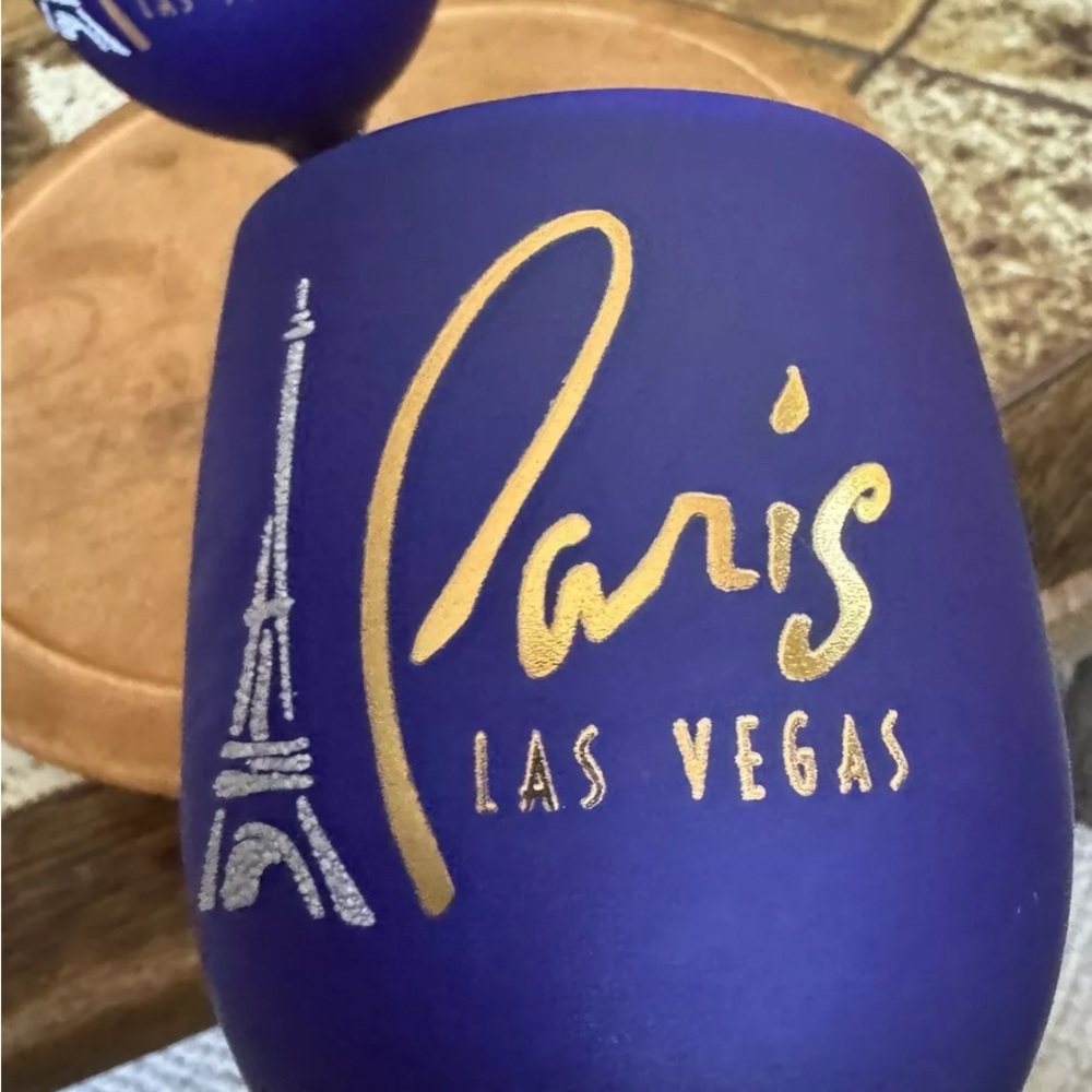 Paris Las Vegas | Blue Wine Glass Set - Picture 3 of 4